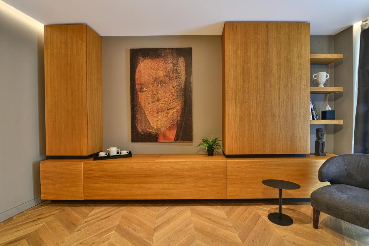Nikiou Suites Luxury Residence Aten Exteriör bild