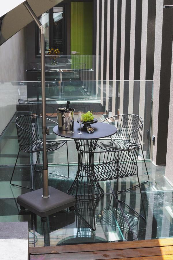 Nikiou Suites Luxury Residence Aten Exteriör bild