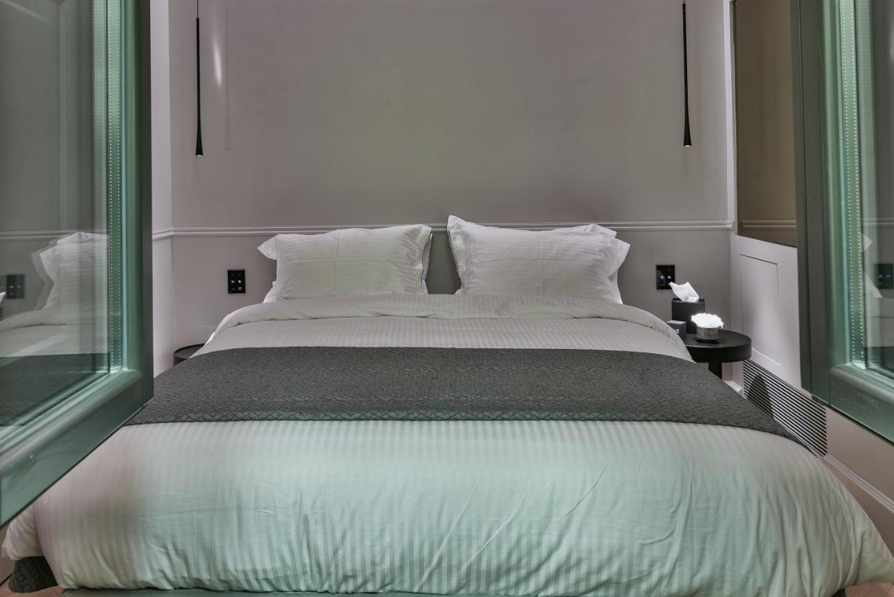 Nikiou Suites Luxury Residence Aten Exteriör bild